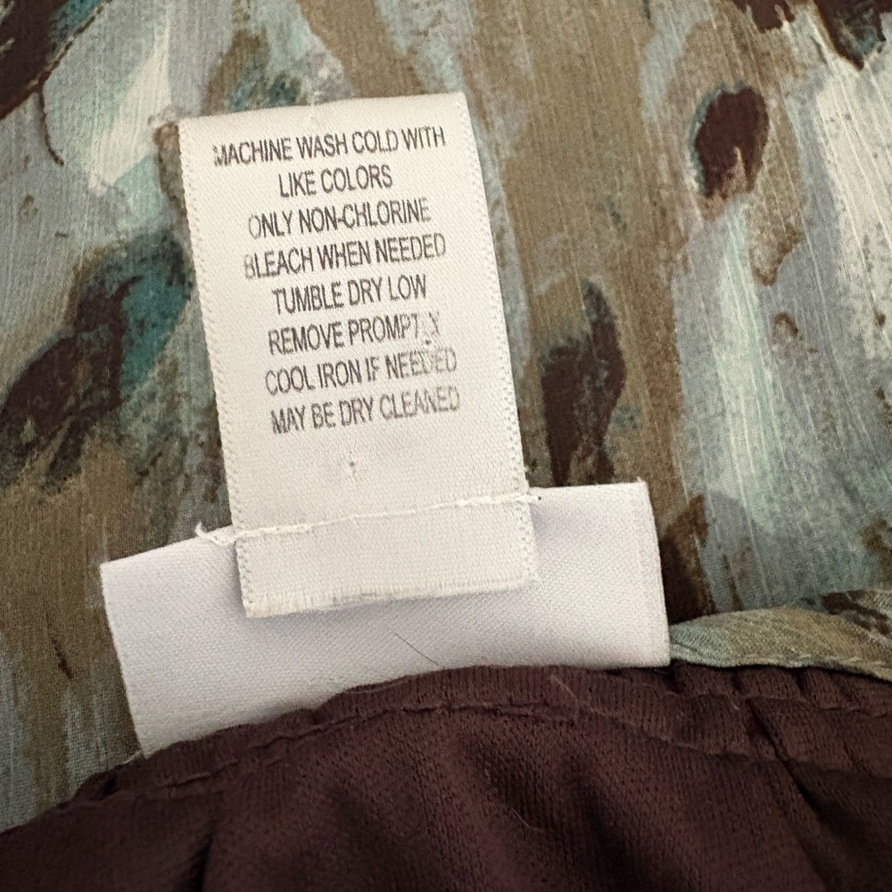 Soft Surroundings Breezy Brown & Green Short Sleeve Button Up Top Size Medium - Picture 11 of 11